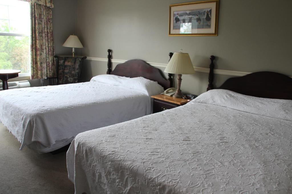 Lynwood Inn Baddeck